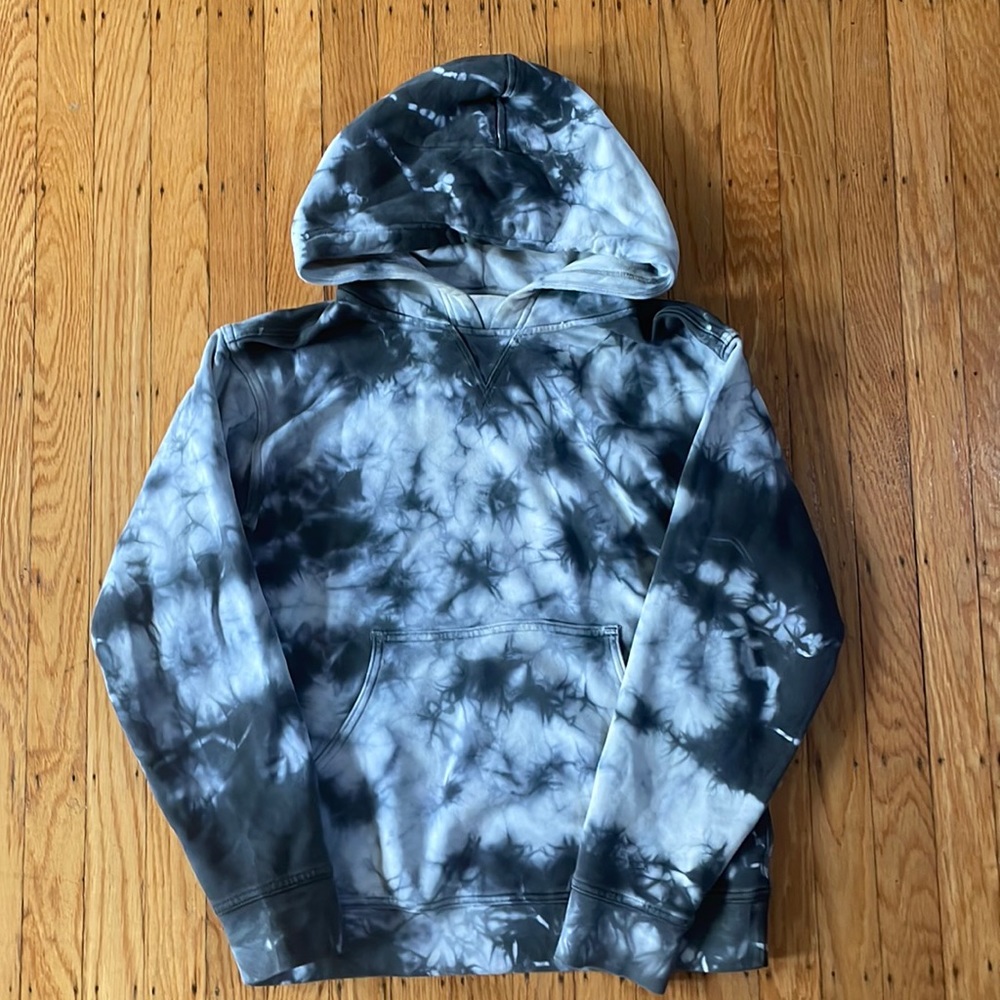 Lululemon Hoodie TieDye size S.